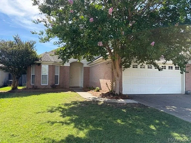 9213 Silverberry Ct — Photo 1