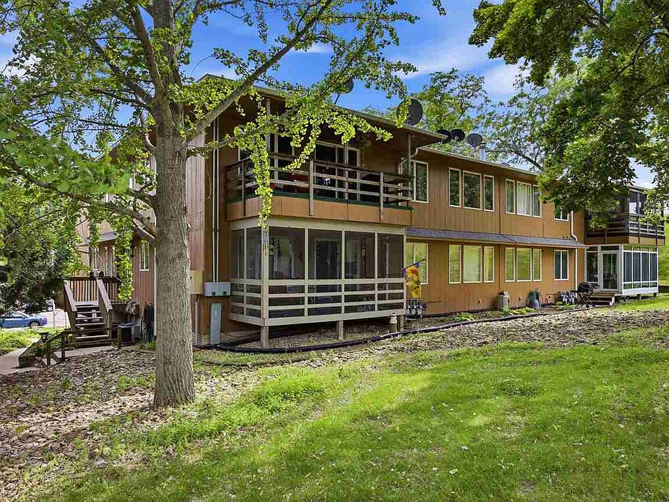 1st image of 1726 Pikes Peak Ct NE