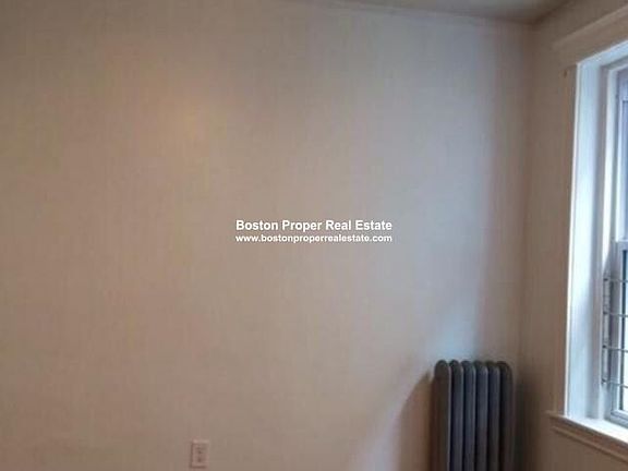 151 Park Dr. #5 Boston - Fenway Unit Photo 2