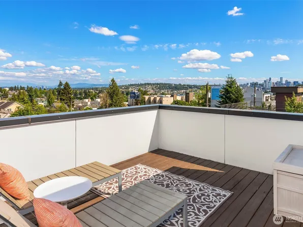 4112 Linden Avenue N #A, Seattle, WA 98103