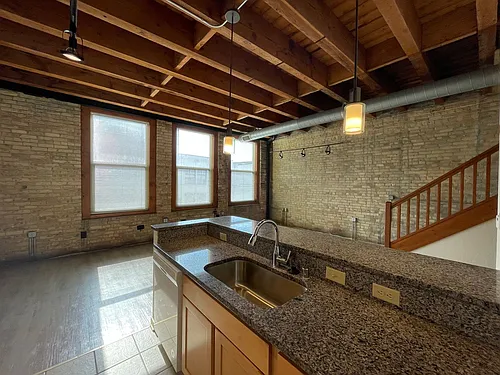 Floor plan 409