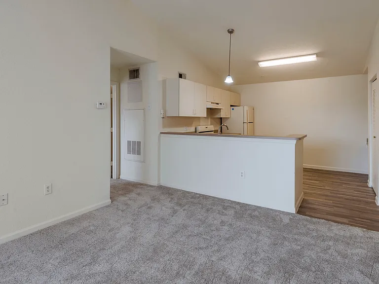 Wilmington Apartments — Photo 22