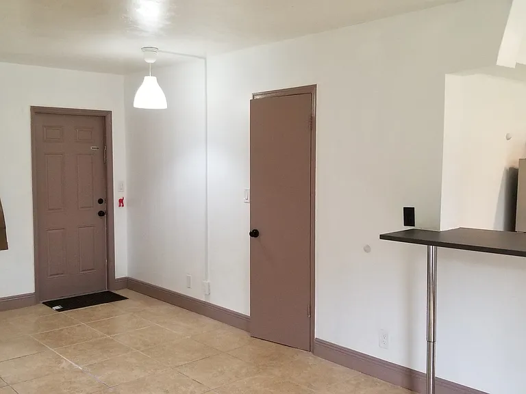 515 S 20th Ave #3 — Photo 4