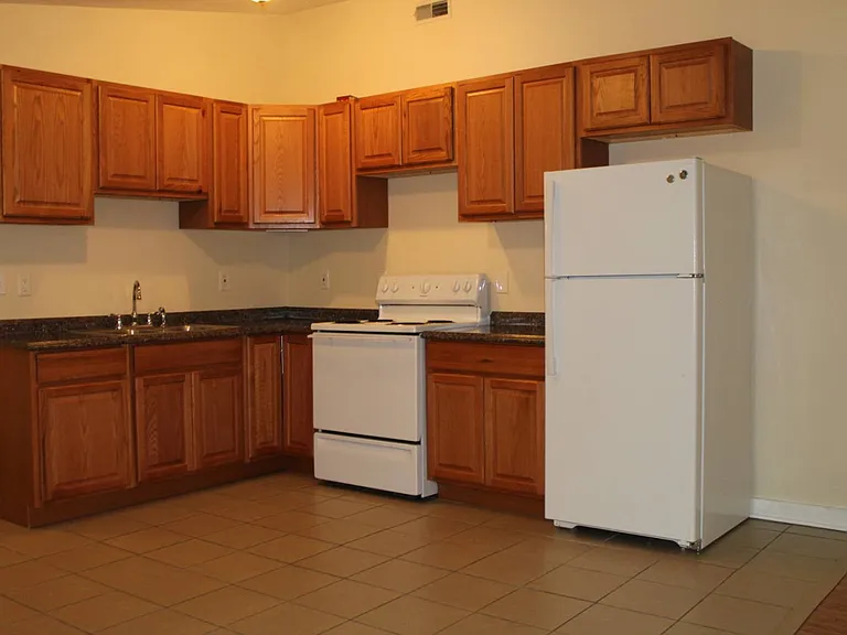 636 Joliet St #3 — Photo 2