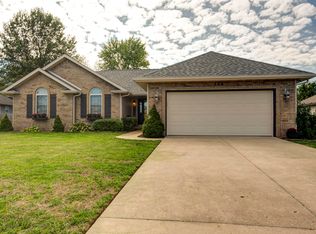 506 Cedar Lane, Willard, MO 65781