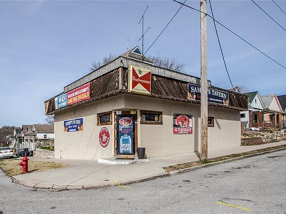 2nd image of 222 N 6th St