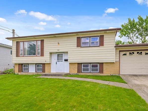 5805 Victoria Dr, Oak Forest, IL 60452