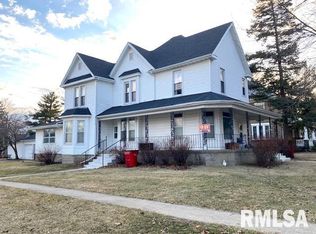 502 W Main St, Elmwood, IL 61529