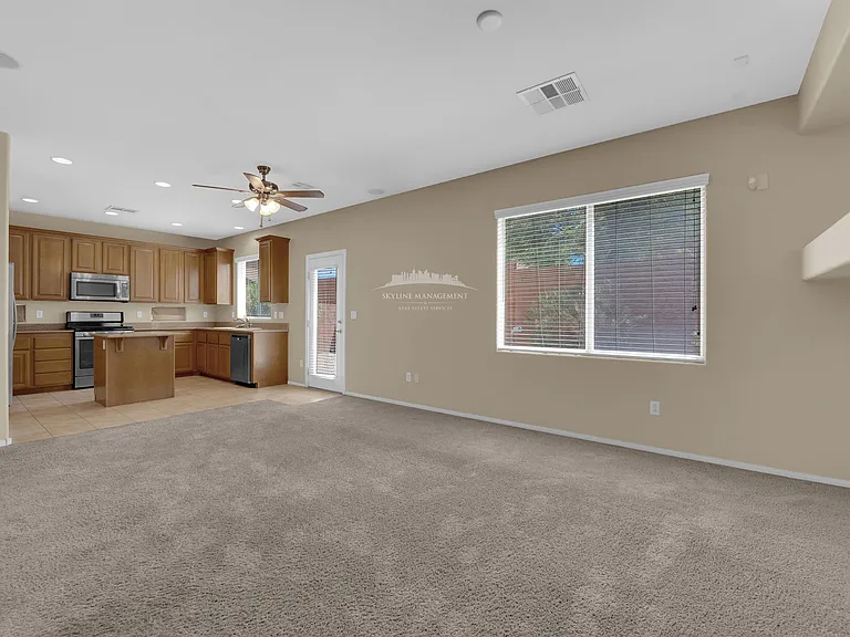 680 Forest Peak St — Photo 20