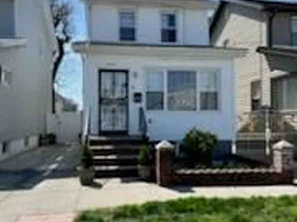 13446 157th St, Jamaica, NY 11434