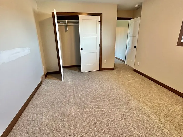 5525 W Liberator Cir — Photo 18