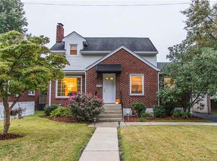 1304 E 9th St, Jeffersonville, IN 47130