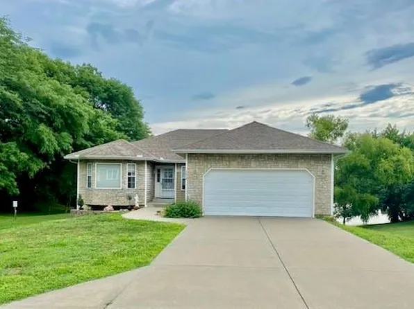 1614 W Concord Dr, Plattsburg, MO 64477