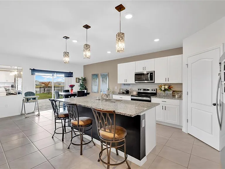 473 Archway Pl — Photo 6
