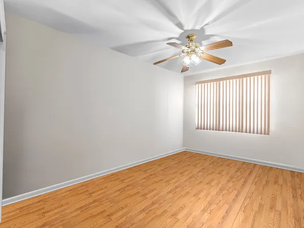 69-73 Juniper Boulevard South image 16 of 32