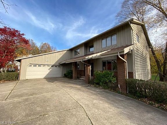 3rd image of 6087 Williamsburg Dr
