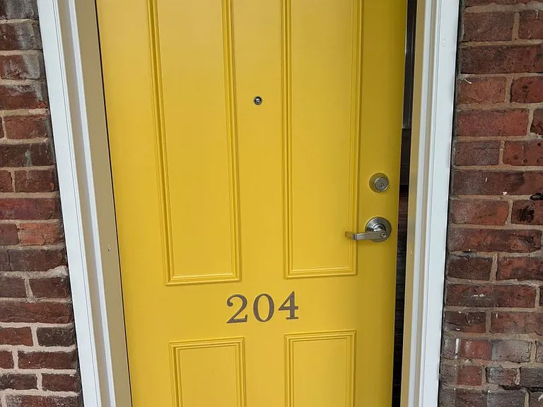 401 Greene St — Photo 4