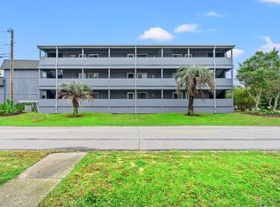 210 28th Ave. S #201, Myrtle Beach, SC 29577