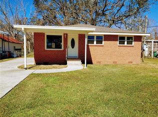 2624 Farmsite Rd, Violet, LA 70092