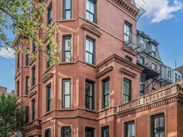 55-57 Hancock St, Boston, MA 02114