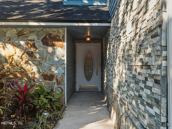 4th image of 2846 TREASURE COVE Lane