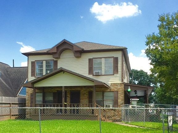2nd image of 4741 Park Dr #Upstairs