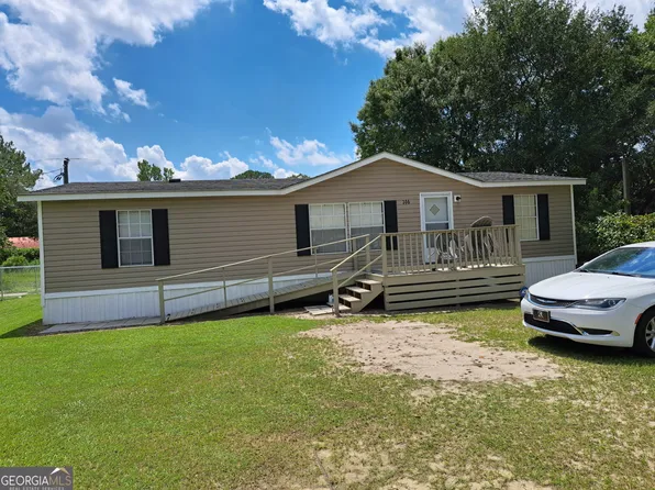 306 Alder St, Tifton, GA 31794