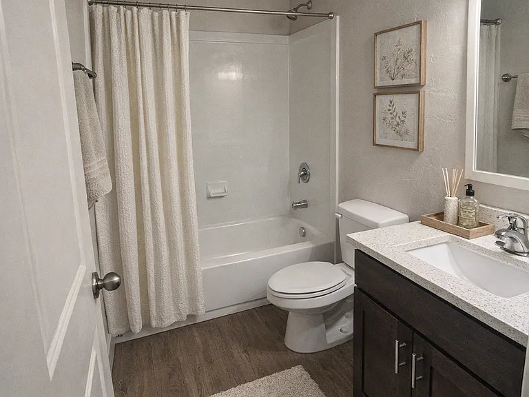 Harrison Pointe Apartments — Photo 5
