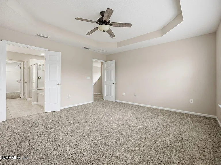 11152 Castlemain Cir S — Photo 19