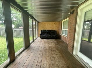 302 Livingstone St W #B, Barrie, ON L4N 7C2