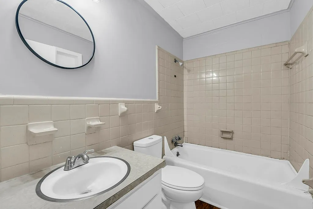 2 bed, 740 sqft, $825 — Photo 4