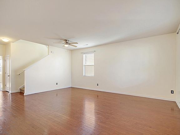 5th image of 206 Decatur Dr