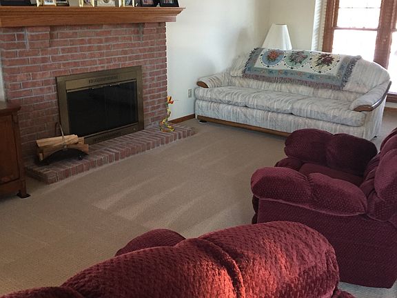 5th image of 1062 Hollister Dr