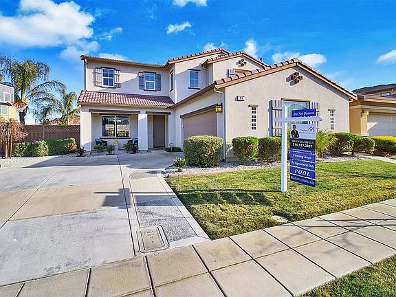 4th image of 916 N San Remo Ln