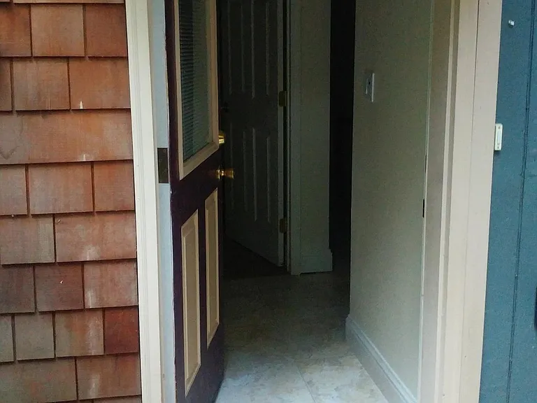 19032 Hidden Valley Rd — Photo 4