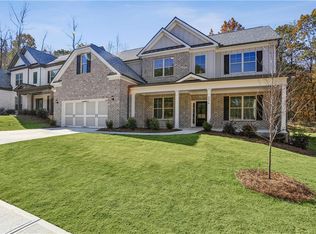 5977 Creek Indian Dr, Sugar Hill, GA 30518