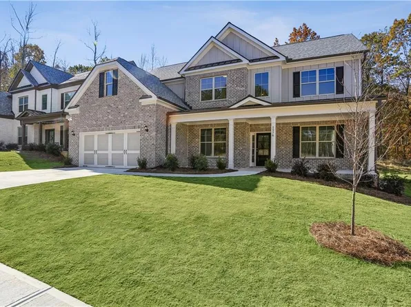 5837 Creek Indian Dr, Sugar Hill, GA 30518