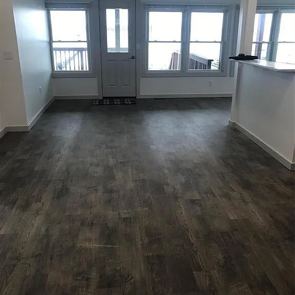 381 E Shore Dr — Photo 14