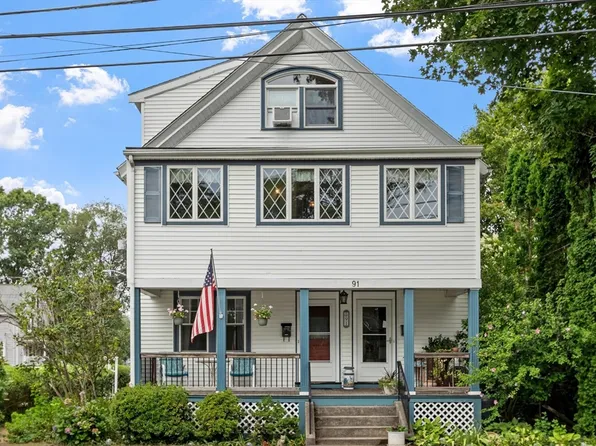 91 Cedar St, Wakefield, MA 01880