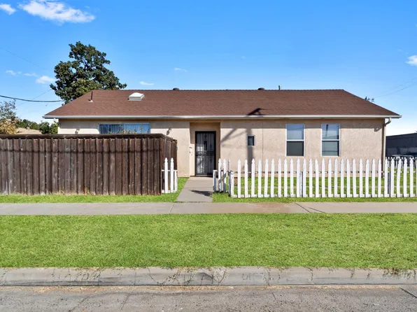 3407 N Barton Ave, Fresno, CA 93726