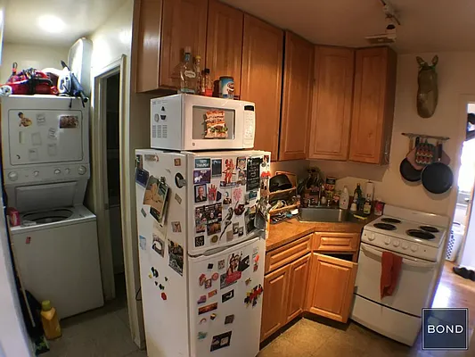 Rented by Bond New York | media 24