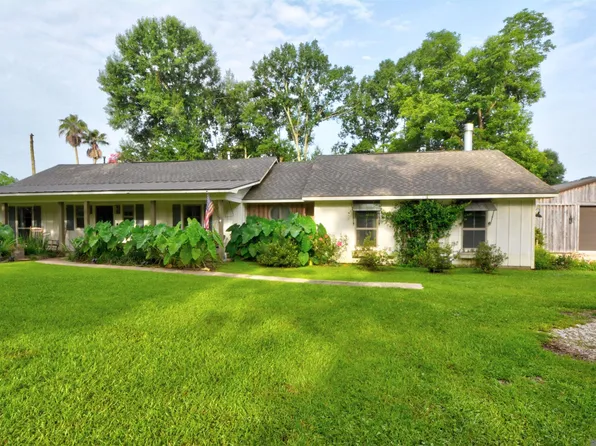 23065 Elberta Ln, Zachary, LA 70791