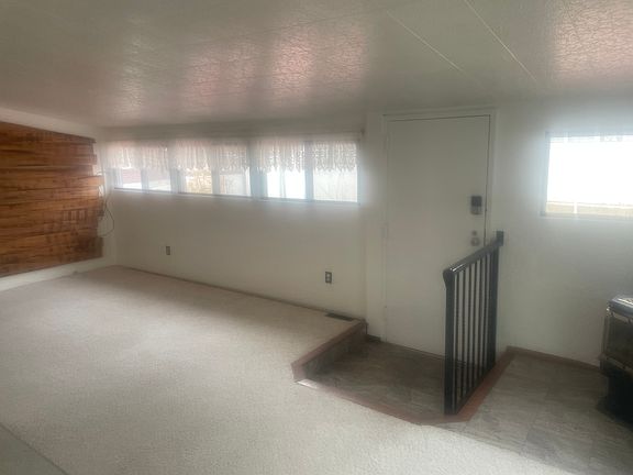 3rd image of 1345 E Winder Ln