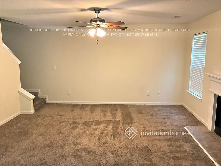 4410 Ravenwood Dr — Photo 3