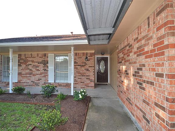 2nd image of 1310 Brookmeade Ct