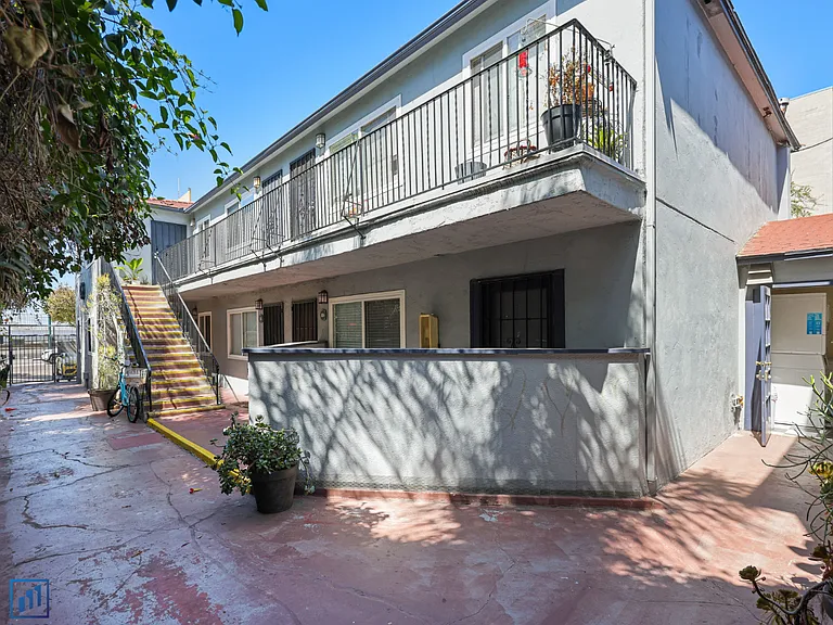 2424 24305 India Street 2429 2435.5 Kettner Blvd — Photo 11