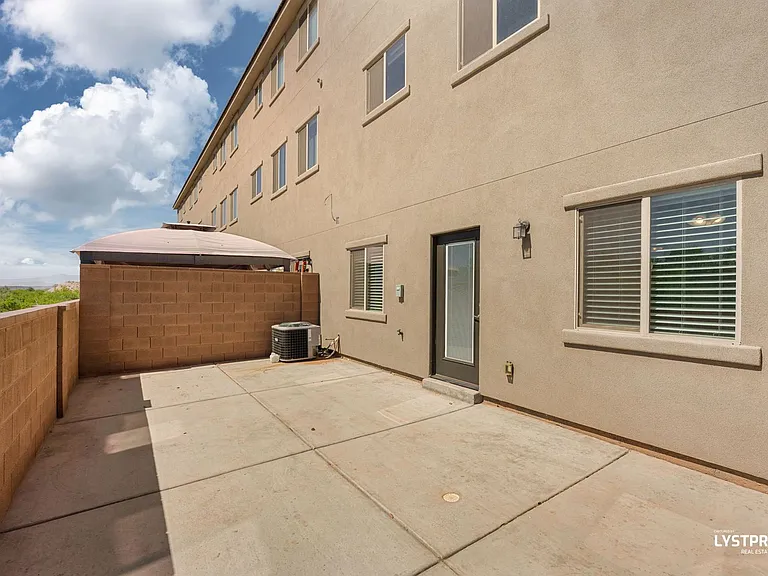 355 W 200 S #115 — Photo 21