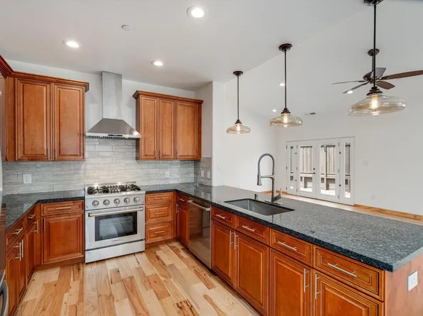 3745 Crestview Drive, Santa Rosa, CA 95403