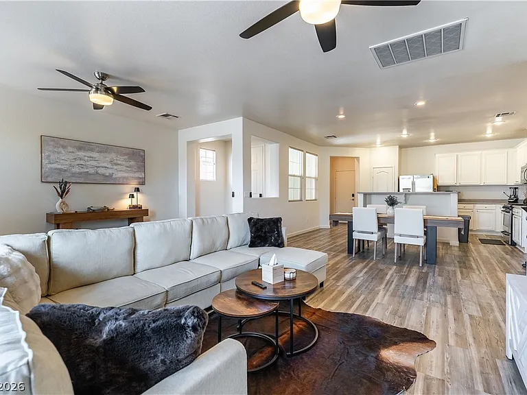 1362 Grass Creek Ave #2 — Photo 12