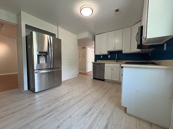 2nd image of 12905 Atlantic Ave